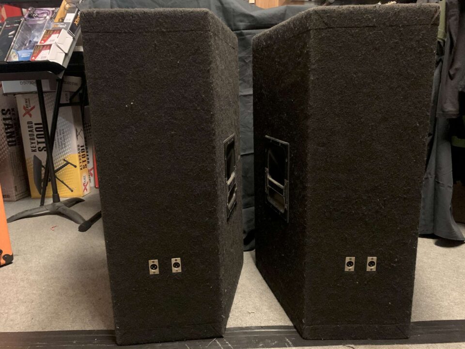 second hand bass speaker