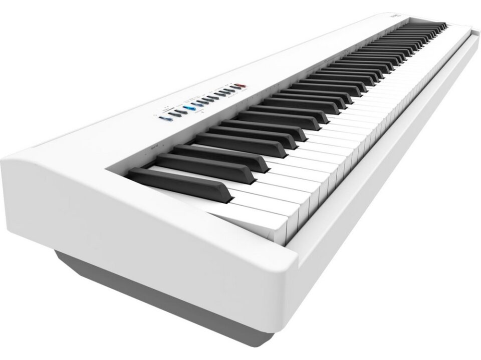 FP-30X Digital Piano 88 Keys (White) | Roland - Music City Cairns